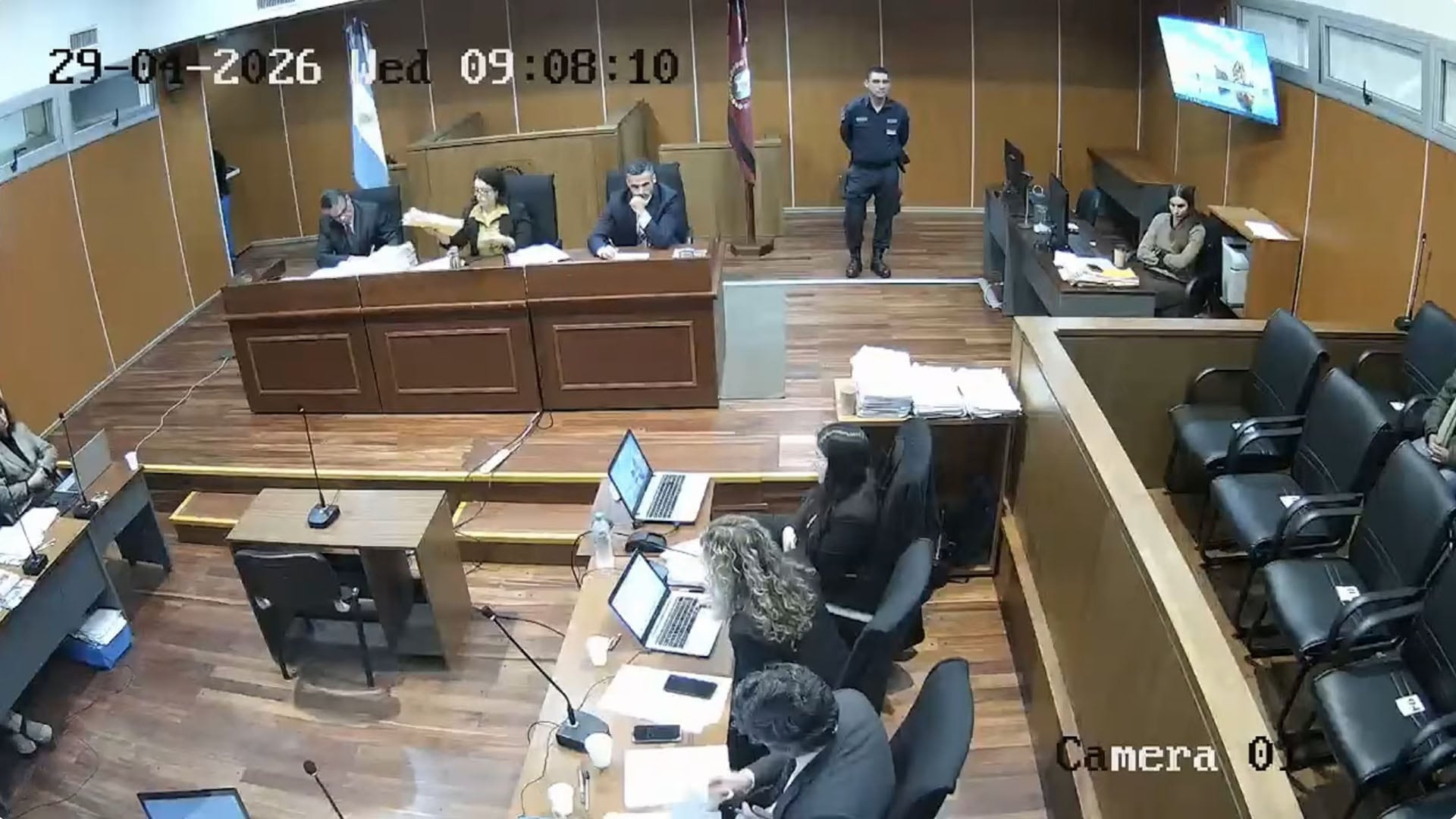 Los alegatos comenzaron antes de las 9 de la mañana. (Captura de video)