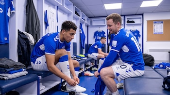 Everton ofrece a sus hinchas la experiencia de ser futbolista profesional