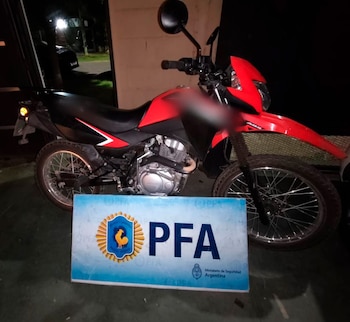 Los agentes federales, además, incautaron