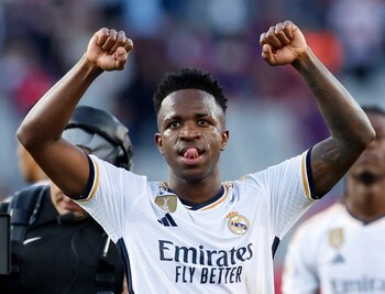 Vinicius celebra la victoria del
