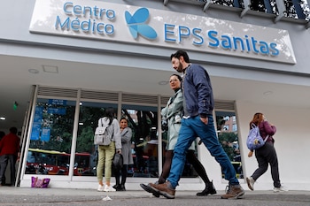 La EPS Sanitas fue una de las EPS intervenidas por la Superintendencia Nacional de Salud en 2024 - crédito Mauricio Dueñas Castañeda/EFE