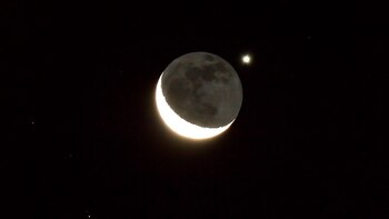 La Luna y Venus protagonizan