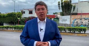 A través de un video