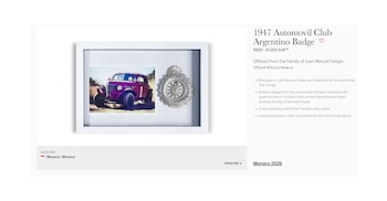 Una insignia del Automóvil Club