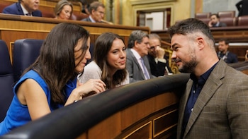 Rufián e Irene Montero protagonizan este jueves su acto en medio de movimientos de reconfiguración de la izquierda