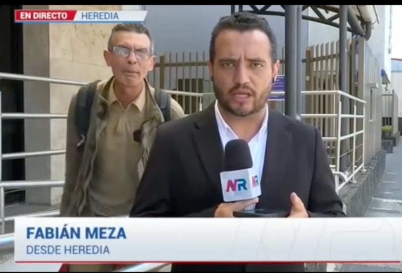 Trejos realizó una de las amenazas durante la transmisión en vivo de uno de los principales noticieros de Costa Rica. Fuente: YouTube Noticias Repretel