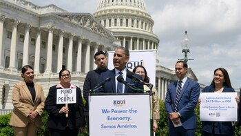 Líderes demócratas reivindican a los
