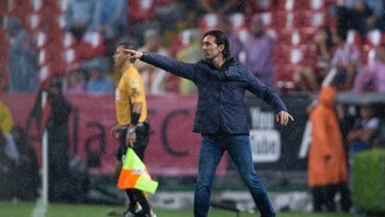 El mexicano Gerardo Espinoza sustituye