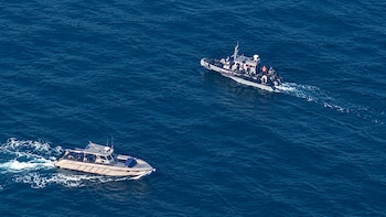 Los informes de inteligencia naval determinaron que la lancha con el cargamento ilícito zarpó desde el departamento de La Guajira - crédito prensa Armada de Colombia