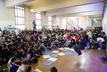 Sergio Massa participó del encuentro de la juventud del Frente Renovador en la Facultad de Derecho de la UBA