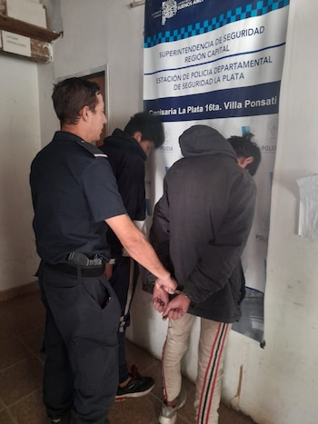 Los Hermanos Macana en una