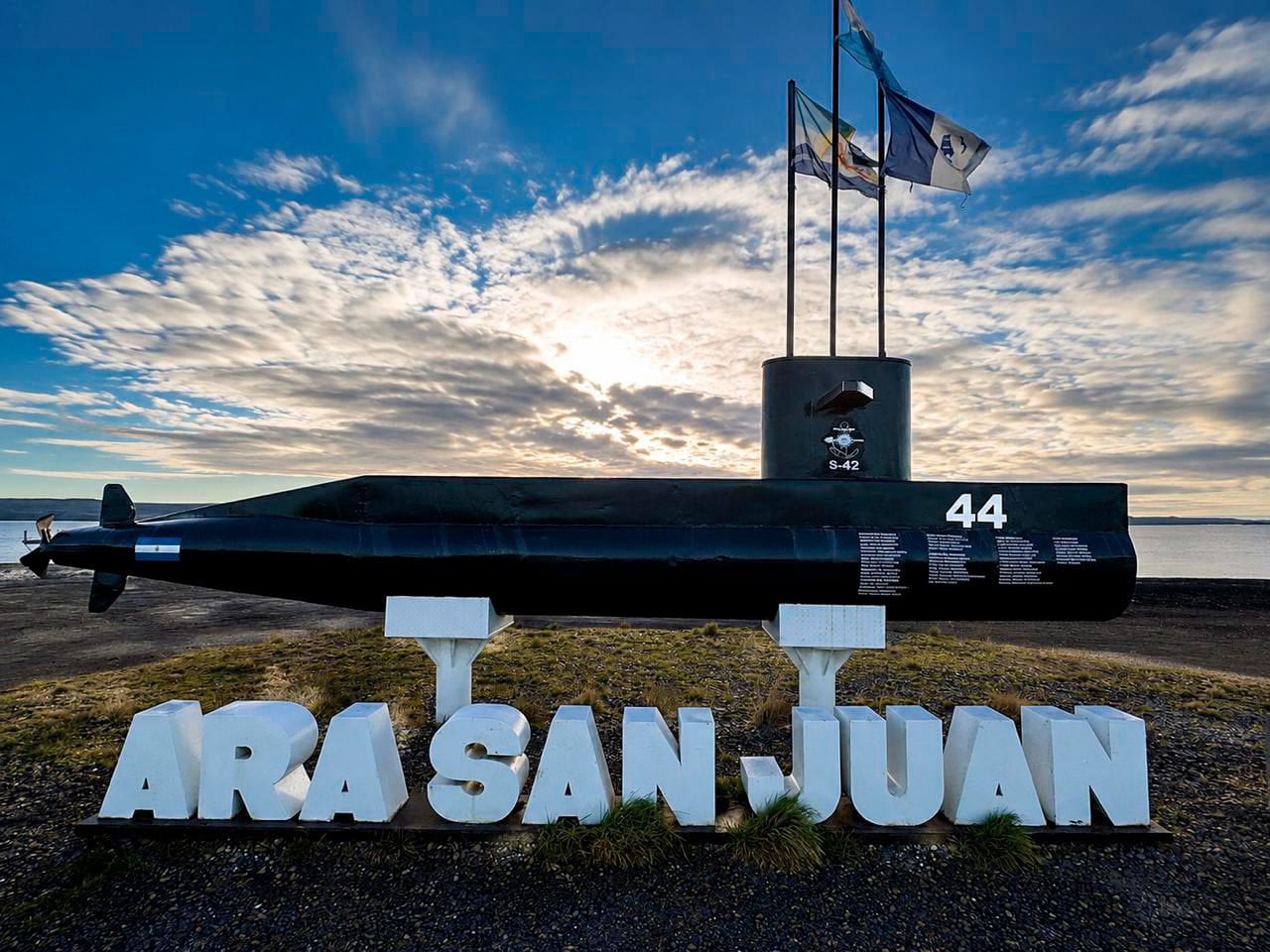 Para formular cualquier análisis debe partirse de la base de que la actividad militar en general es intrínsicamente riesgosa