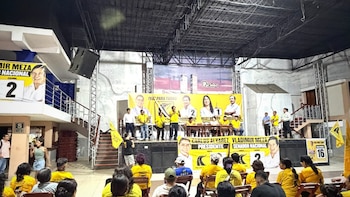 El partido País para Todos postula a Carlos Álvarez Loayza a la Presidencia de la República y ser el gobernante del país en los próximos cinco años.