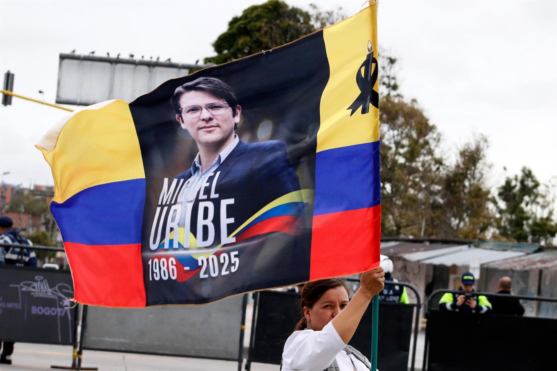 La Fiscalía de Colombia procesa al supuesto organizador del asesinato del senador Miguel Uribe