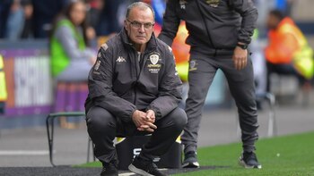 Bielsa (64 años) cumple su