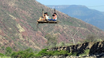 Cuatro personas murieron tras desplomarse