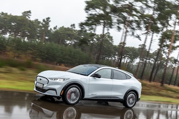 HANDOUT - Ford transforma al Mustang en un SUV eléctrico: el Mach-E. Foto: Ford AG/dpa - ATENCIÓN: Sólo para uso editorial con el texto adjunto y mencionando el crédito completo