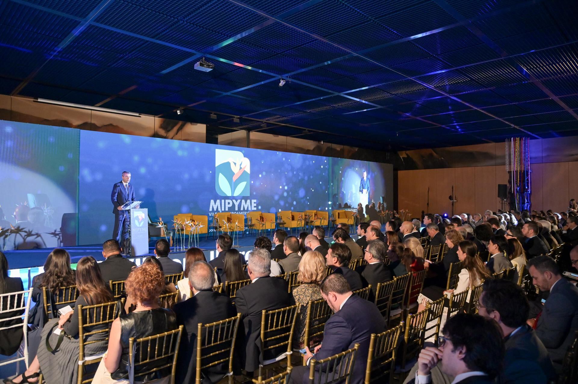 España pide que Iberoamérica sea un «bloque» y los empresarios creen que unidos sería «una zona económica imparable»