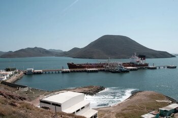 Toma panorámica de la Bahía de Ohuira en el municipio deTopolobampo, en el estado de Sinaloa. EFE/Alfredo Langa