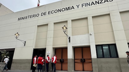 Contraloría interviene el Ministerio de Economía por decreto de urgencia que transfirió S/ 100 millones al Gobierno Regional de Ayacucho