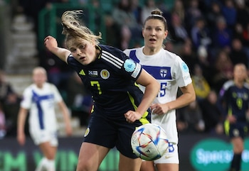 La joven mediocampista es una