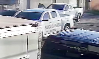 Comerciantes de Mexicali denunciaron que agentes identificados como elementos de la FGR les exigen pagos de hasta 20 mil dólares bajo amenaza de sembrarles droga o atentar contra su vida. Crédito: Semanario ZETA