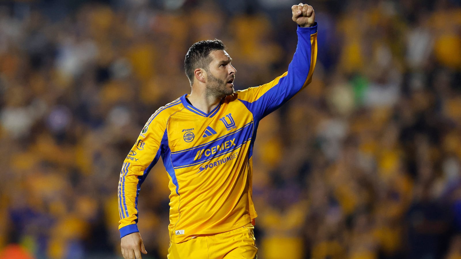 Gignac estaría viviendo su último torneo con Tigres. REUTERS/Daniel Becerril