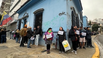 La fila de venezolanos en