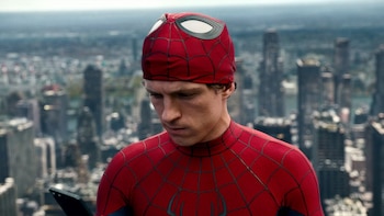 J.A Bayona recuerda el fichaje de Tom Holland en ‘Lo imposible’, la película que lo lanzó a la fama: “Vimos a miles de niños, pero él tenía una humanidad muy especial”