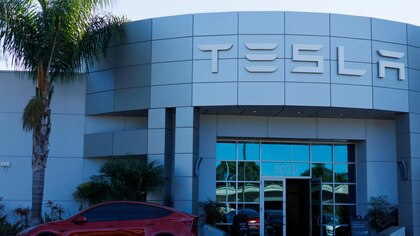 Tesla y sus turbulencias continúan: 600 puestos de trabajo fueron eliminados en California
