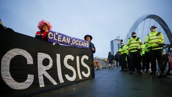 Ascendió a 70 el número de detenidos en manifestaciones contra la cumbre del COP26 en Glasgow