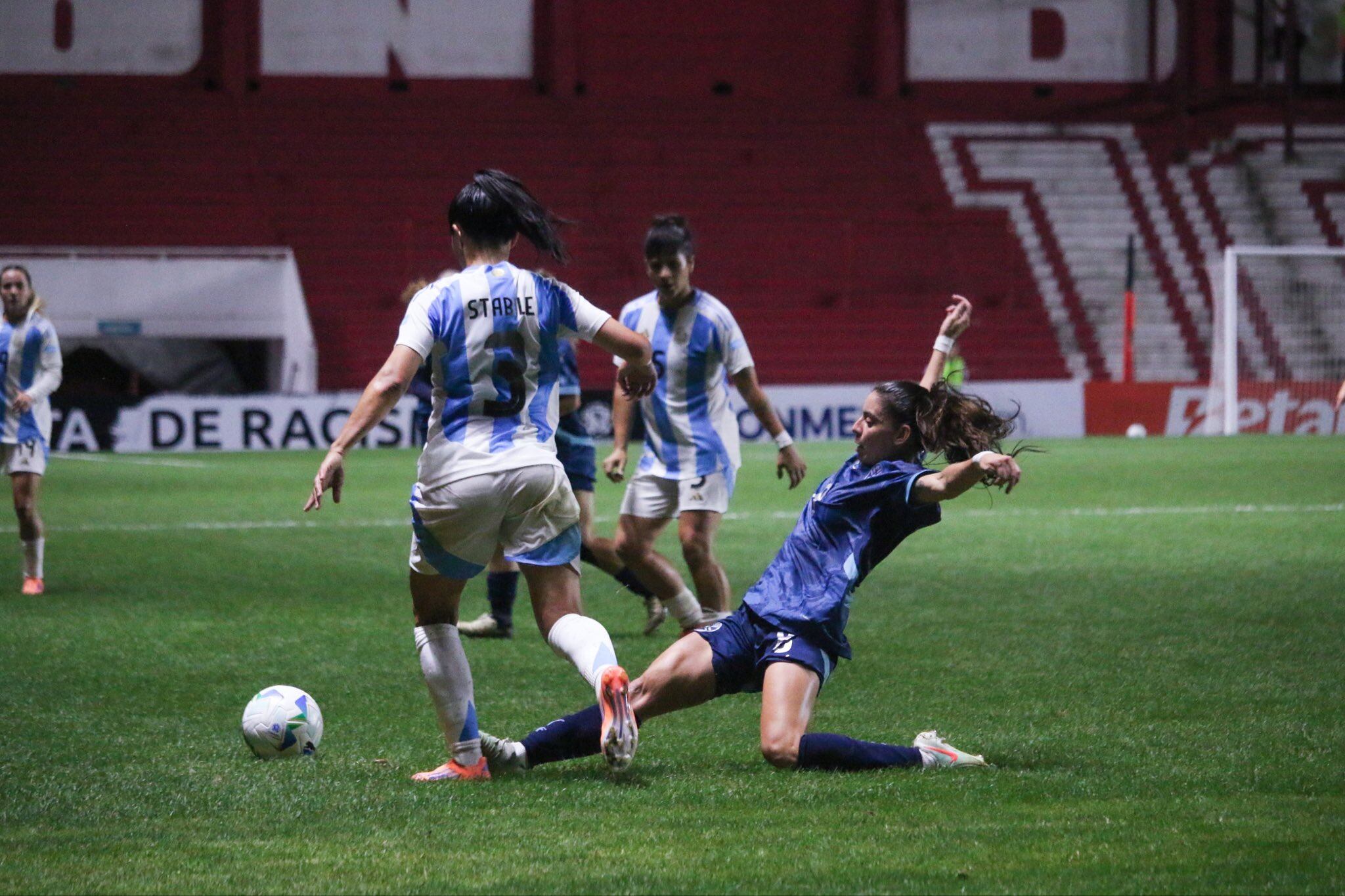Argentina debutó con una victoria ante Paraguay por la Liga de las Naciones Femenina
