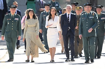 La reina Letizia visita la Academia de Oficiales de la Guardia Civil en Aranjuez. (José Oliva / Europa Press)
