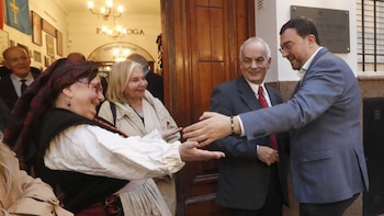 Barbón defiende en Buenos Aires crear una circunscripción electoral propia para la emigración asturiana