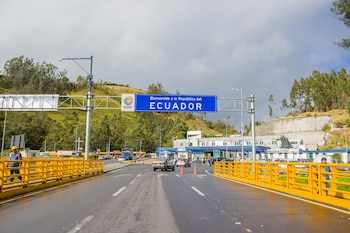 La actividad del transporte formal en la frontera norte ecuatoriana se habría reducido hasta en un 70%, lo que implica miles de unidades paralizadas y más de 15.000 empleos directos e indirectos afectados (Foto: Shutterstock)
