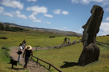 Rapa Nui, conocida también como Isla de Pascua, se encuentra a más de 3.200 kilómetros de las costas de Sudamérica (REUTERS/Ivan Alvarado)