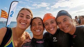 Cuatro mujeres cruzarán el Estrecho de Gibraltar para recaudar fondos por las enfermedades raras
