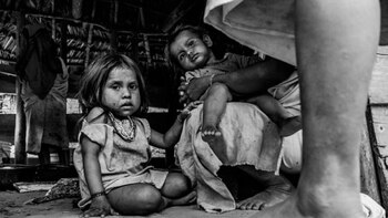 Por lo menos 30 niños