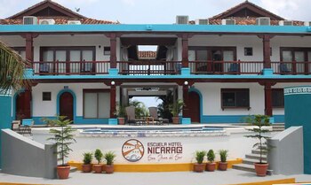Nicaragua inaugura escuela de hotelería