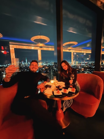 “Cerrando este añazo en NY.