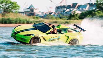 Embarcaciones con diseño de auto