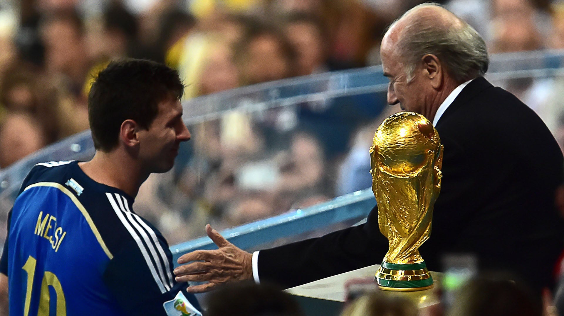 La espina del Mundial 2014 y la primera vez que Messi acarició la cima del mundo (AFP PHOTO)