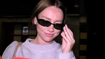 Ester Expósito, impresionante al natural: chándal, ni gota de maquillaje, y un detalle de diva