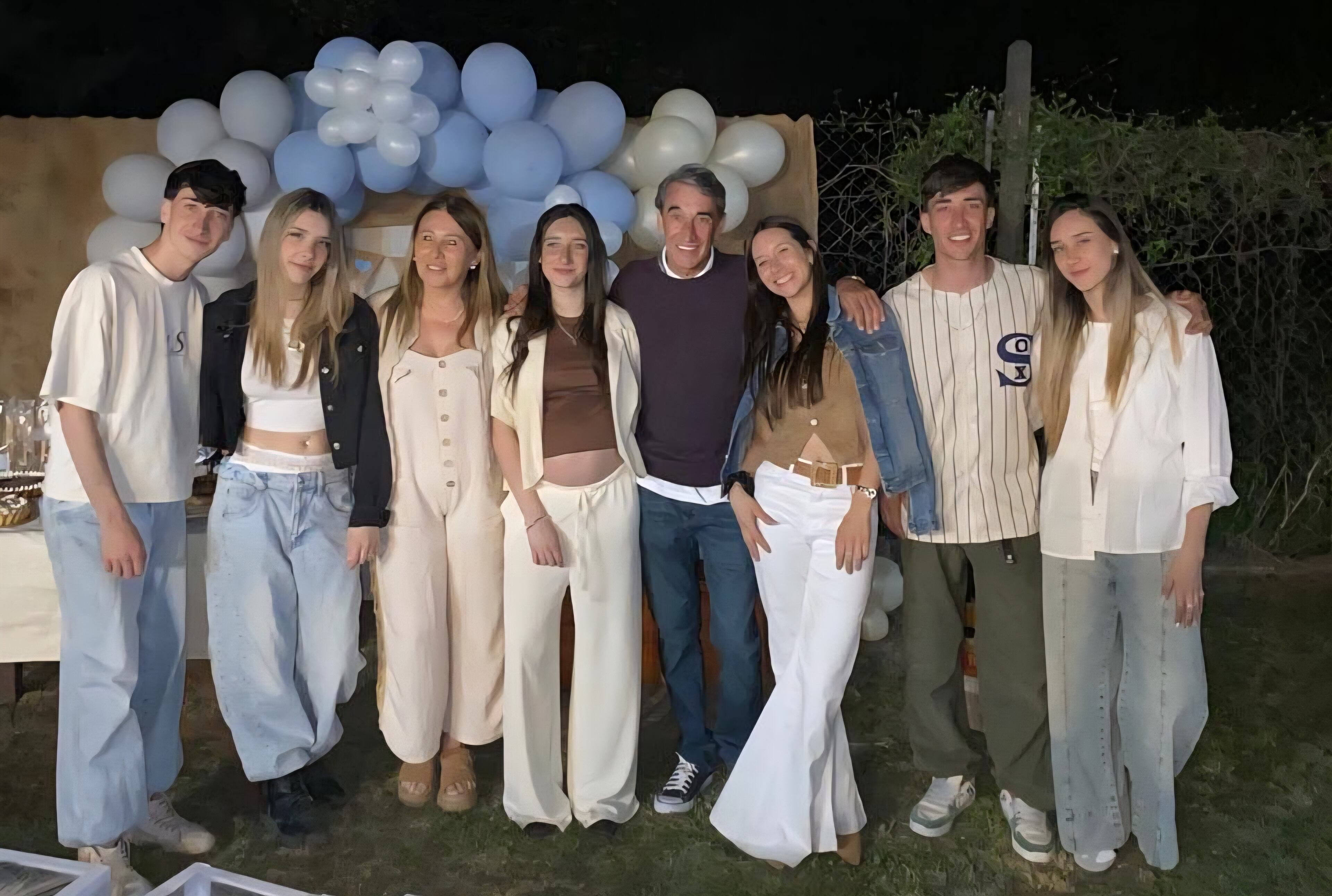 La familia en una celebración, siempre unida