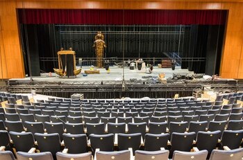 La sala del teatro Tronador