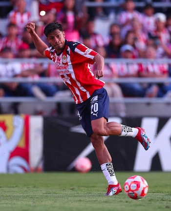 Ángel Sepúlveda brilla con par