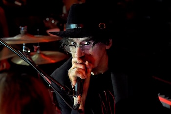 En el año 1982, Charly