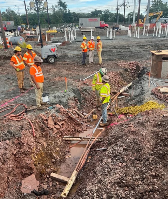 El protocolo de emergencia de la FAA contempla líneas de respaldo para exactamente este tipo de fallas; que la alternativa también estuviera fuera de servicio expuso una brecha crítica en el sistema de contingencia (NJ Transit)