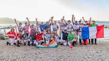 Polistas de diferentes partes del