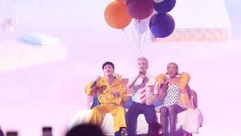 Miranda! & bailamamá, Dani J,